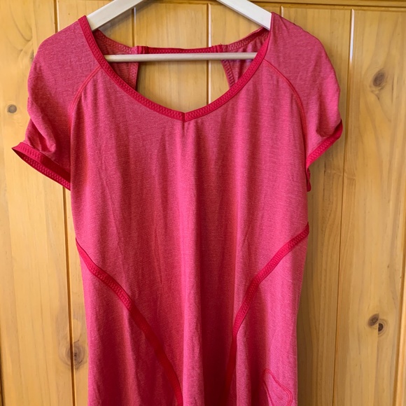 Lululemon Tech Short Sleeve - Red - Picture 1 of 3